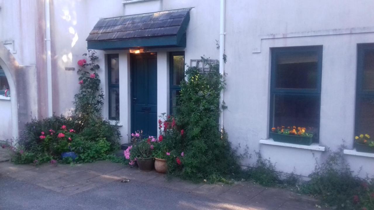 Bed & Breakfast Tranquil Water *
